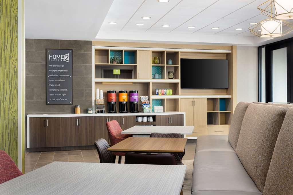 Home2 Suites By Hilton Boston フランクリン インテリア 写真